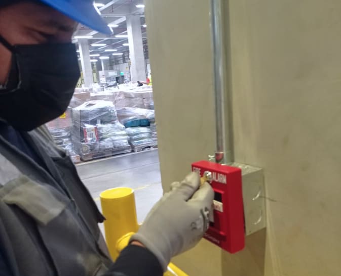 servicio instalaciones de agua y contraincendio lamar
